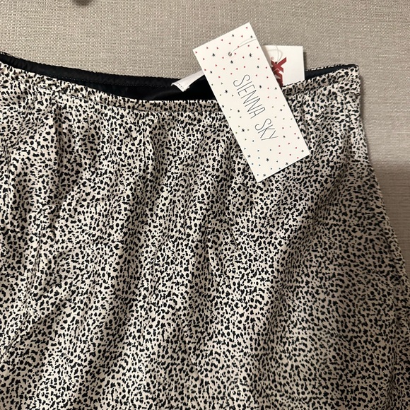 Serena & Joy satin midi skirt - Picture 2 of 2